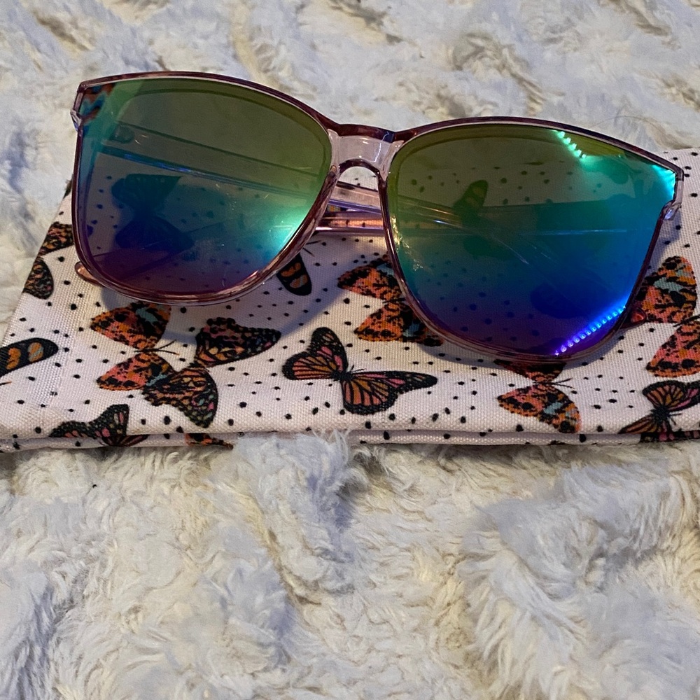 Pink Sunglasses with Butterfly Case